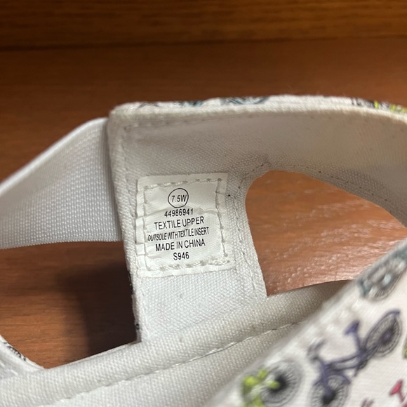 Coral Bay Summer Fun Bicycle Sandals - Picture 6 of 7